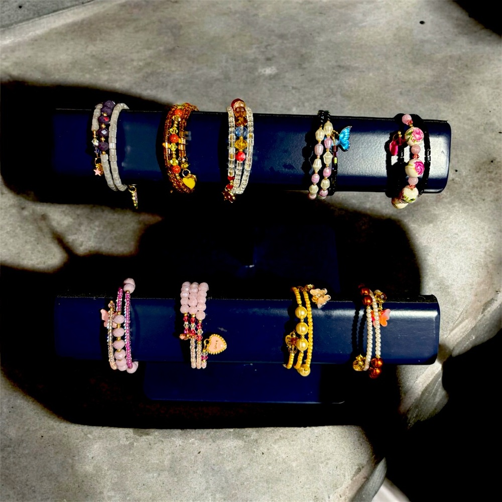 Memory wire bracelet
